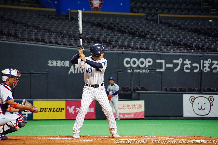 井山敬介さん率いる野球チーム「NEW WALK YANKEES」 vs Brain presents タマキちゃんを応援しよう!!チャリティーゲーム in 札幌ドーム